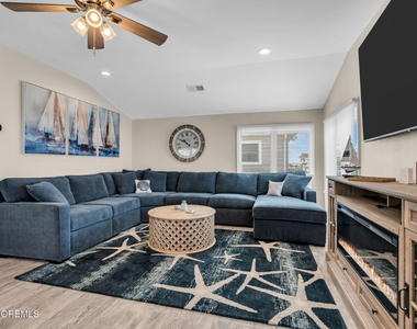 208 Mallard Lane - Photo Thumbnail 12