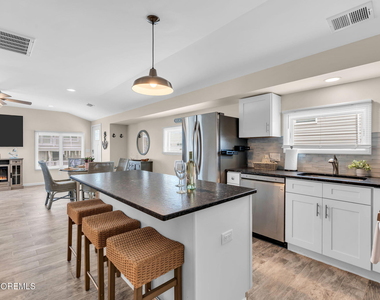 208 Mallard Lane - Photo Thumbnail 21