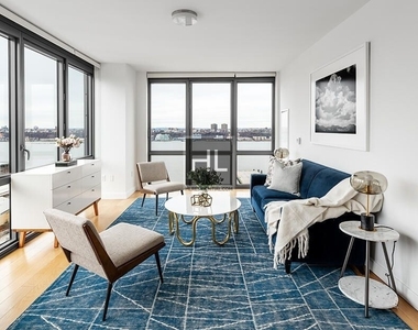 West 57th Street - Photo Thumbnail 1