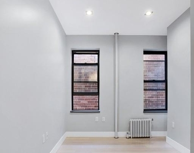 Stanton St. - Photo Thumbnail 1