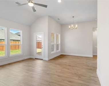 6109 White Creek Drive - Photo Thumbnail 20