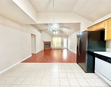 7006 Pickford Court - Photo Thumbnail 4