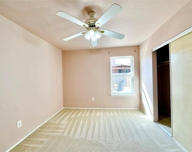 7006 Pickford Court - Photo Thumbnail 13