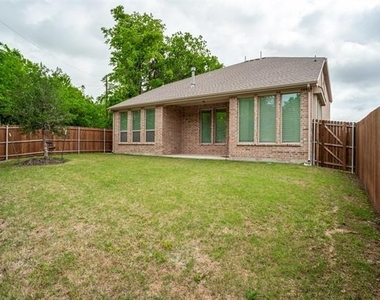 8509 Gray Squirrel Lane - Photo Thumbnail 23