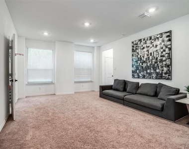 8509 Gray Squirrel Lane - Photo Thumbnail 15