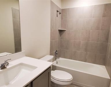 808 Marigold Street - Photo Thumbnail 19