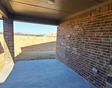 808 Marigold Street - Photo Thumbnail 20