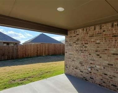 2107 Camellia Street - Photo Thumbnail 20
