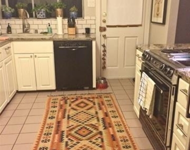 5526 Anita Street - Photo Thumbnail 6