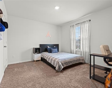1708 Lercara Lane - Photo Thumbnail 28
