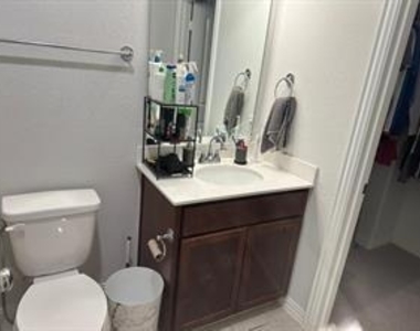 5912 Priory Drive - Photo Thumbnail 17