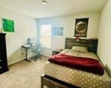 5912 Priory Drive - Photo Thumbnail 29