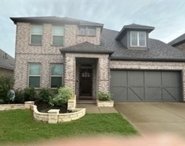 5912 Priory Drive - Photo Thumbnail 2