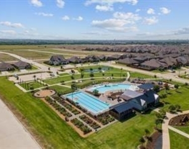 5912 Priory Drive - Photo Thumbnail 35