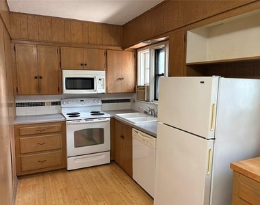 828 W Gandy Street - Photo Thumbnail 11