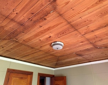 828 W Gandy Street - Photo Thumbnail 25