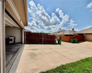 9220 Stewart Street - Photo Thumbnail 30