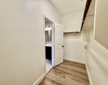 9220 Stewart Street - Photo Thumbnail 14