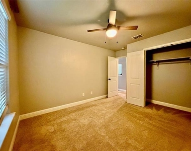 9220 Stewart Street - Photo Thumbnail 18