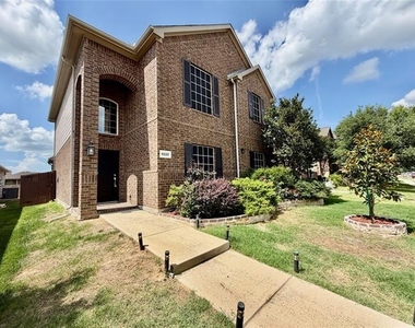 9220 Stewart Street - Photo Thumbnail 3