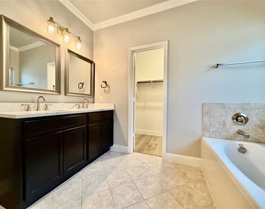 9220 Stewart Street - Photo Thumbnail 12