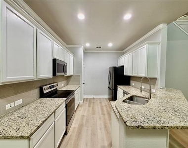 9220 Stewart Street - Photo Thumbnail 9