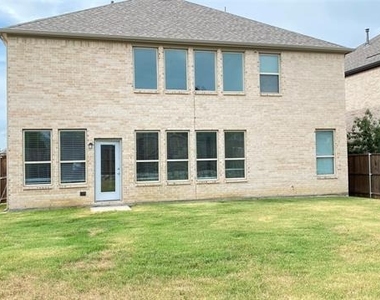 6224 Heron Drive - Photo Thumbnail 16