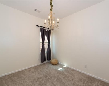 1008 Lone Ivory Trail - Photo Thumbnail 7