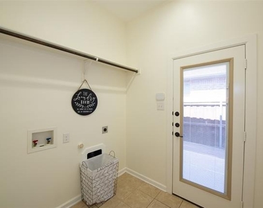 1008 Lone Ivory Trail - Photo Thumbnail 27