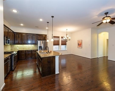 1008 Lone Ivory Trail - Photo Thumbnail 9