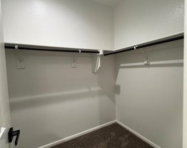 8901 Timber Gulch Circle - Photo Thumbnail 21