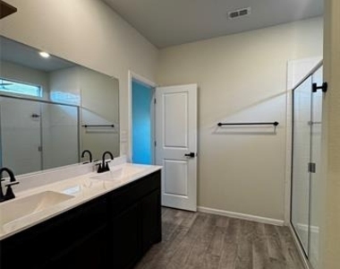 8901 Timber Gulch Circle - Photo Thumbnail 12