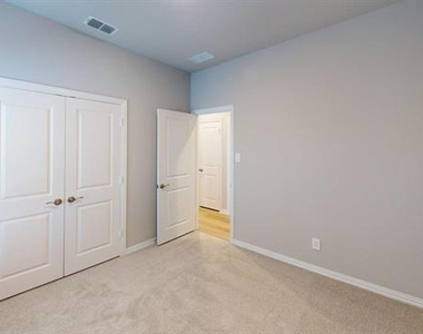 1209 Bridgewalk Drive - Photo Thumbnail 13