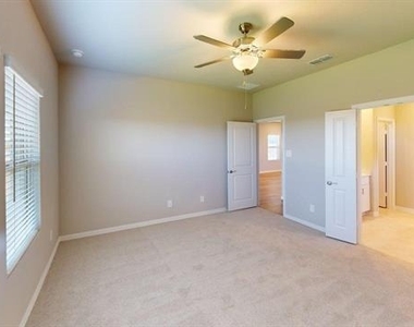 1209 Bridgewalk Drive - Photo Thumbnail 8