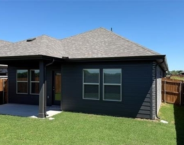1209 Bridgewalk Drive - Photo Thumbnail 20