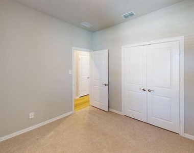 1209 Bridgewalk Drive - Photo Thumbnail 11