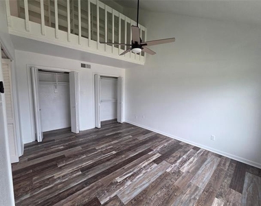 1038 Signal Ridge Place - Photo Thumbnail 5