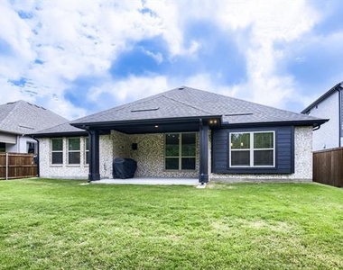 1654 Secco Way - Photo Thumbnail 23