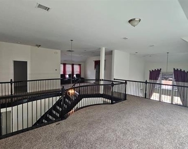 3613 Glenhome Drive - Photo Thumbnail 12
