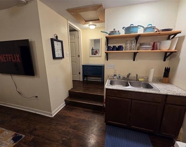 1350 Lillius Street - Photo Thumbnail 8