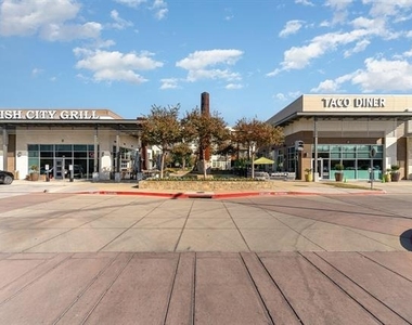 7104 Amber Grove Court - Photo Thumbnail 27