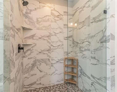 7104 Amber Grove Court - Photo Thumbnail 19