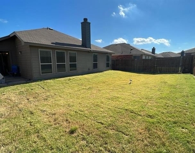 1011 Meadow Green Court - Photo Thumbnail 15