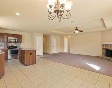 1433 Willoughby Way - Photo Thumbnail 28