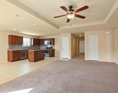1433 Willoughby Way - Photo Thumbnail 25