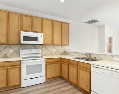 14541 Little Anne Drive - Photo Thumbnail 13