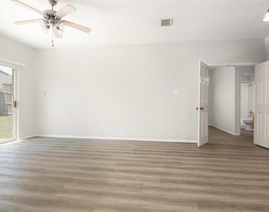 14541 Little Anne Drive - Photo Thumbnail 10