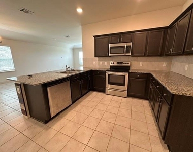 1202 Meadow Wood - Photo Thumbnail 14