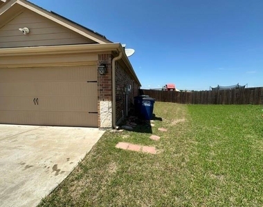 1202 Meadow Wood - Photo Thumbnail 1