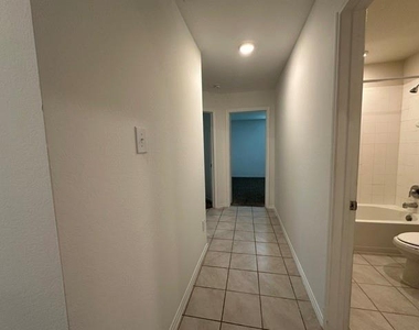 1202 Meadow Wood - Photo Thumbnail 11